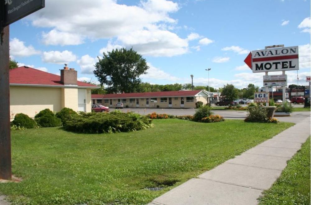 Avalon Motel Belleville Zewnętrze zdjęcie